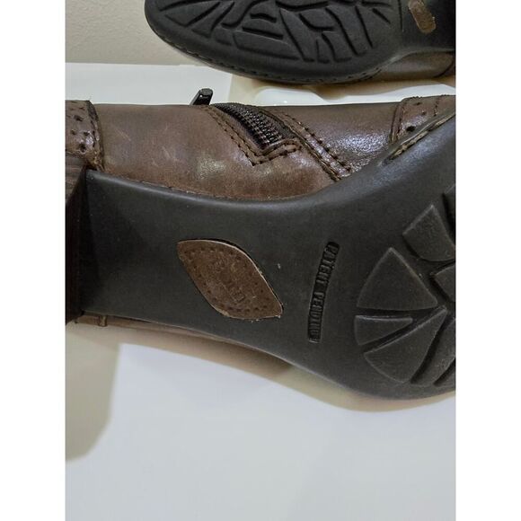 Born Truffle Chakir Leather Bootie Heels Brown Comfort Shoes Women's Size 9 - Picture 4 of 9